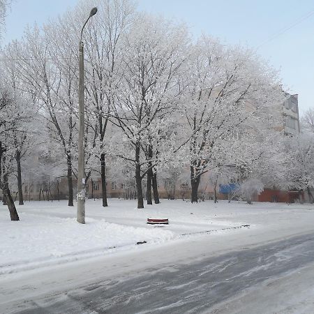 Apartment On Vasylya Chervoniya 67 Rivne Exterior photo